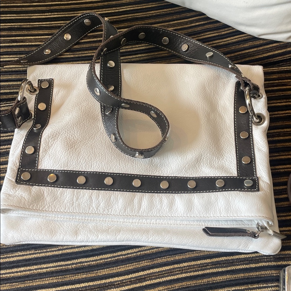 White Leather Innue genuine leather Women’s Bag